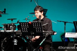 画像ギャラリー No.004のサムネイル画像 / 「大人のためのゲーム音楽会Vol.3」レポート。伊藤賢治氏,篠田元一氏,岩垂徳行氏,そして古代祐三氏が制作秘話と共に演奏を披露