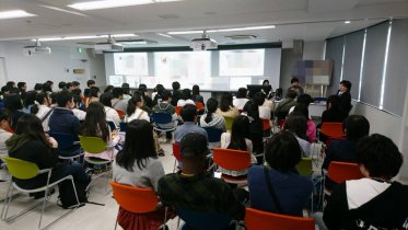 画像ギャラリー No.001のサムネイル画像 / イラストレーターのNINNIN氏によるオンラインサロンが開講