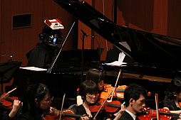 画像ギャラリー No.021のサムネイル画像 / 歴代RPGの名曲や「UNDERTALE」のBGMがさまざまなアレンジで奏でられた「東京ゲームタクト2018」をレポート