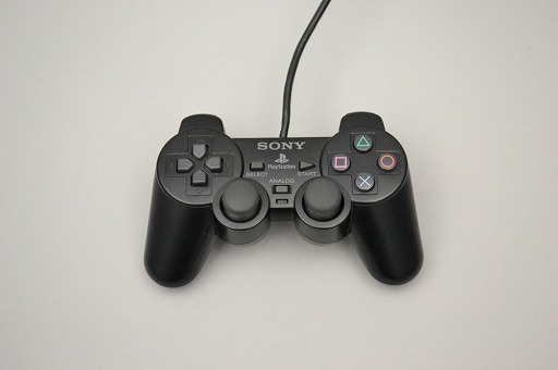 PlayStation 220ǯ˾Ǥ줿ൡȡޤ줿̾ȥ򿶤֤