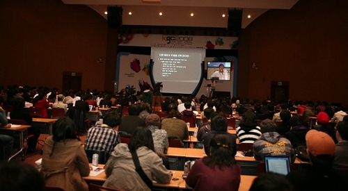 ������#001�Υ���ͥ���/�ִڹ��ݥ����५��ե����2009�ס�2009ǯ10��7����9���˥�����KOEX�ǳ���