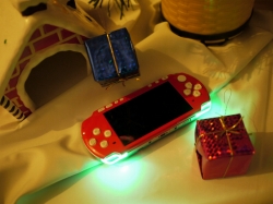 ���������꡼ No.003�Υ���ͥ������ / �ǥ����å���PSP��LR�ܥ����Xmas���ͤ�LED�饤�Ȥ򡣸���5��