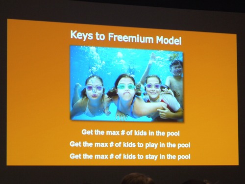 ꡼ No.005Υͥ / GDC 2011Ϸøμץǥܤ˰ĹꡣPapayaMobile뤪βԤ