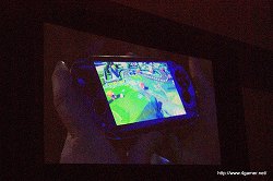 ꡼ No.011Υͥ / GDC 2011PSPμ嵡ȡNext Generation PortableפΥ쥯㡼ˤϲƥ೫ȯãܡNGPΥȤäARǽΥǥ»