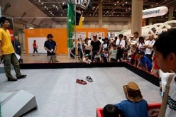 ���������꡼ No.005�Υ���ͥ������ / �����������㥷�硼2011�ס�����ӥå������Ȥ�6��16��19���˳��ŷ��ꡣ50�����ˤ򿶤��֤�����Ÿ����