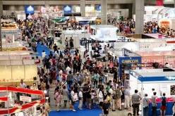 ���������꡼ No.007�Υ���ͥ������ / �����������㥷�硼2011�ס�����ӥå������Ȥ�6��16��19���˳��ŷ��ꡣ50�����ˤ򿶤��֤�����Ÿ����