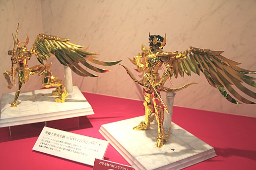 ���������꡼ No.054�Υ���ͥ������ / Ω�λ륢���Ȥ�iPhone����Υ饸����ʤɿ������ƥब¿����Ÿ�����������㥷�硼2011�ץ�ݡ���