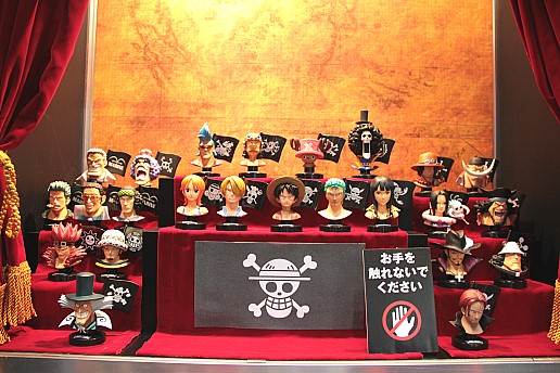 ���������꡼ No.056�Υ���ͥ������ / Ω�λ륢���Ȥ�iPhone����Υ饸����ʤɿ������ƥब¿����Ÿ�����������㥷�硼2011�ץ�ݡ���