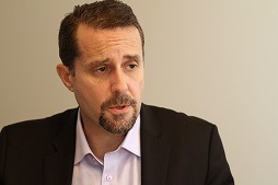 ꡼ No.005Υͥ / PlayStationȤ֥ɤλỊ̇ȥϡɥɤθɤѤƤSCEοĹɥ塼ϥ᤬PlayStationӥ̤ͥ