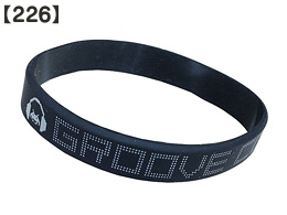 226