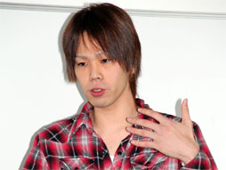 画像ギャラリー No.002のサムネイル画像 / プロデューサーが語る「オンラインゲームの運営」。 バンタンゲームアカデミーの新カリキュラム「オンラインゲーム業界の仕事とスキル」聴講レポート