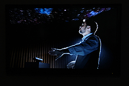 画像ギャラリー No.006のサムネイル画像 / 「第15回 文化庁メディア芸術祭」贈呈式が開催。各部門の受賞作品は,東京都港区の国立新美術館で3月4日まで展示中