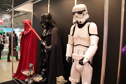 画像ギャラリー No.088のサムネイル画像 / 今年の流行はスマートフォンと犬? ハイテク玩具勢ぞろいで東京おもちゃショー2012開催