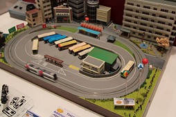 画像ギャラリー No.093のサムネイル画像 / 今年の流行はスマートフォンと犬? ハイテク玩具勢ぞろいで東京おもちゃショー2012開催