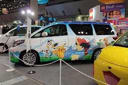 画像ギャラリー No.100のサムネイル画像 / 今年の流行はスマートフォンと犬? ハイテク玩具勢ぞろいで東京おもちゃショー2012開催