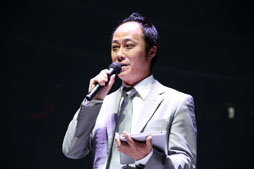 画像ギャラリー No.001のサムネイル画像 / 「東京ジョイポリス」のリニューアルオープンは2012年7月14日。キャンペーンキャラクターを務める「NYC」の3名が登壇した記者発表会レポート