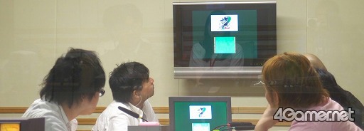 画像ギャラリー No.001のサムネイル画像 / 今夜の「RADIO 4Gamer」では,8月30日発売の「閃乱カグラ Burst -紅蓮の少女達-」を取り上げますが,スタジオの中は男ばっか