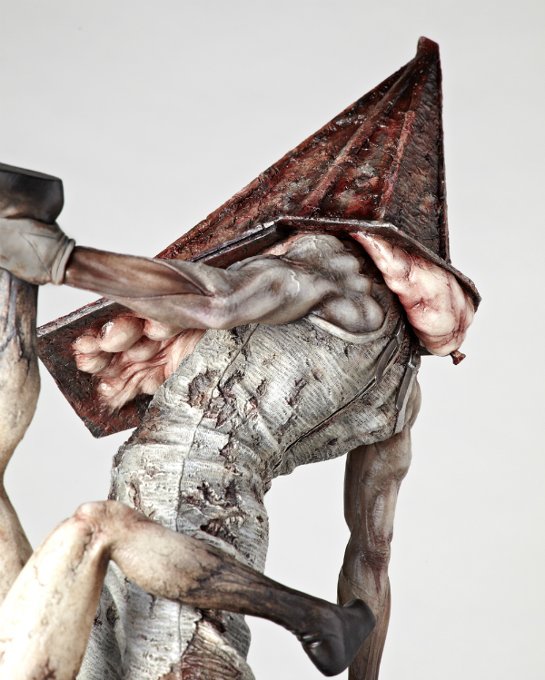画像集no 008 Silent Hill 2 のキャラクター レッドピラミッドシングのスタチューが11