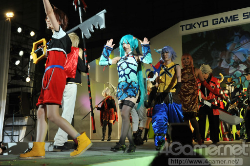 ꡼ No.222Υͥ / TGS 2012200̾ᤤץ쥤䡼ޤäCOSPLAY COLLECTION NIGHTTGSפեȥݡ