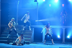 画像ギャラリー No.014のサムネイル画像 / 「舞台 サクラ大戦奏組 〜雅なるハーモニー〜」が本日開演。通し稽古の様子がメディアに公開