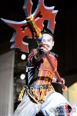 ꡼ No.166Υͥ / TGS 2013200̾Υץ쥤䡼ѥեޥ󥹤ϪCosplay Collection Nightפեȥݡ