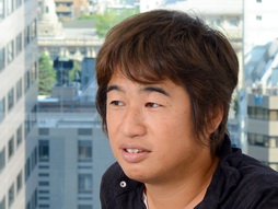 画像ギャラリー No.029のサムネイル画像 / ドコモがアップルになれなかった理由とは――iモード開発の舞台裏が語られる「ゲーマーはもっと経営者を目指すべき!」第14回は,絵文字の生みの親・バンダイナムコゲームスの栗田穣崇氏がゲスト