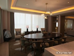 画像ギャラリー No.069のサムネイル画像 / 屋内型テーマパークにプールにカジノに豪華客室……。セガサミーが経営に参画する統合型リゾート「パラダイスシティ」で非日常を満喫してきた