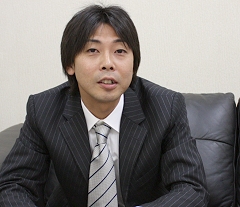 画像集#005のサムネイル/ベストプラットフォームは携帯電話へ?「RO ファン感謝祭 2009」で,ガンホー/エイタロウソフトにオンラインゲームの可能性を聞く