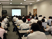 画像集#002のサムネイル/韓国では77%が肯定的。さまざまな論点をはらんだセミナー「韓国RMTの今」