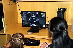 画像集#028のサムネイル/サーバー引っ越しサービスの導入も発表! 「リネージュII オフラインミーティング&カンファレンス in 広島」のレポート記事を掲載