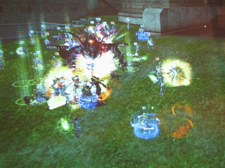 画像集#024のサムネイル/トッピングサービスって何だ!? 新情報も飛び出した「リネージュII オフラインミーティング&カンファレンス in 大阪」の模様をレポート