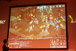 ���������꡼ No.018�Υ���ͥ������ / �֥��̡�����������ѥ󤬹Ԥ��� 2009ǯ�桼�������պס׳��š����������ͤ�ޤȤ�ƾҲ�