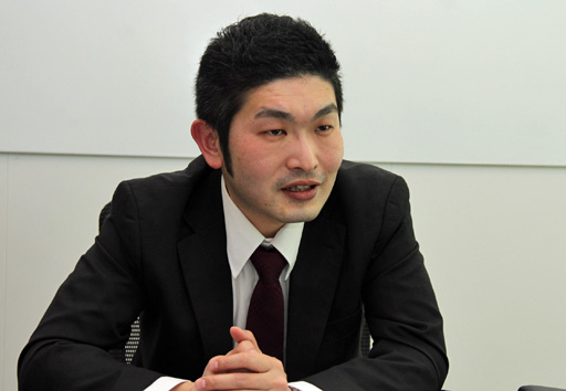 ���������꡼ No.019�Υ���ͥ������ / �����ӥ�15��ǯ������֥�͡�����2�פˡּ�ư����ץ����ƥब���������ܱ��Ĥ�����ץ��ǥ塼�����ˤ��ο��դȺ�ǯ��Ÿ���ˤĤ���ʹ����