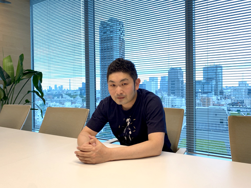 ���������꡼ No.003�Υ���ͥ������ / �Υ��󥿥ӥ塼�ϡȱ��μ��ϼԡɤȤΥ���ܤǡ֥�͡�����2�פ��ΤäƤۤ���������ܤηаޤ丫�ɤ�������������ץ��ǥ塼�����ο�����ʹ����