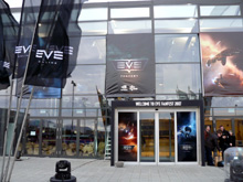 ������#001�Υ���ͥ���/��EVE Online�פΥץ쥤�䡼�����������ɤ��罸�뤷����EVE Fanfest 2007�ץ�ݡ��ȡ�Trinity��12����1���˼���