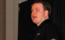 ꡼ No.002Υͥ / GDC 2010ϡEVE Onlineפɲä륢ХĶʼ CCP GamesˤAPEXȤäߥ졼