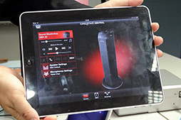 画像ギャラリー No.006のサムネイル画像 / Creative,「Sound BlasterAxx」発表。BT&USB接続対応のスピーカーとマイク,DSPを1本の“六角柱”にまとめた製品