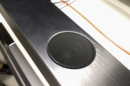 画像ギャラリー No.007のサムネイル画像 / Creative,同社初のゲーマー向けサウンドバー「Sound BlasterX Katana」を国内発表。2.1chスピーカーセット「Kratos」2モデルも