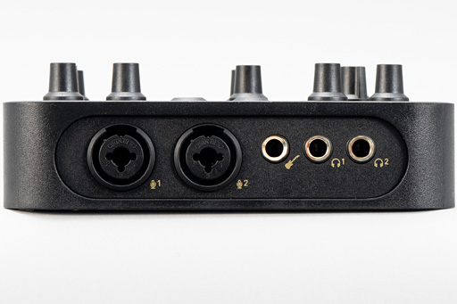 Sound Blaster K3+」レビュー。「ほぼミキサー」な見た目のUSB