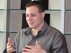 ������#004�Υ���ͥ���/���������С���ޤ����֥���ƥ��� ����饤��פγ�ȯ�������ʹ�������줫���UO