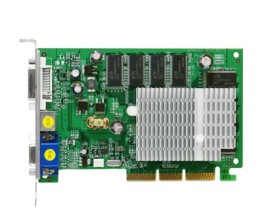 ������#001�Υ���ͥ���/���ͻָ�����GeForce FX 5500����ܤ�AGP����ե��å��������ɤ�ȿ�ȯ���