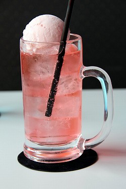 ���������꡼ No.009�Υ���ͥ������ / �֥ޥӥΥ��פȡ֥��饪�����ɥ��������ո�Ź�פ����ָ���ǥ���ܥ��٥�Ȥ򳫺š��󶡤���륳��ܥ�˥塼�䥳��ܥ롼����ݡ���