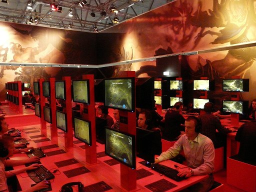 ꡼ No.014Υͥ / GamescomBlizzard EntertainmentɥĤǡDiablo IIIפץ쥤֥Ÿƿǡȥեƥ󥰡ɤγפࡼӡȤȤ˸