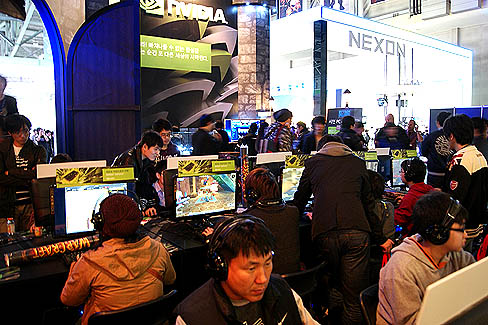 ꡼ No.003Υͥ / G-Star 2010G-Star 2010ǡDiablo IIIפΥǥǮץ쥤5饹ͷǤߤץåݡ