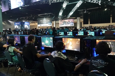 ꡼ No.001Υͥ / Diablo IIIReaper of SoulsפAdventure⡼ɤ俷饹CrusaderBlizzCon˥ץ쥤֥ŸƤǥⵡθƤ