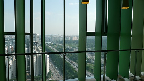 ���������꡼ No.016�Υ���ͥ������ / ����ʥ��ե�����Ư�����������ڹ�NHN�ο��Ҳ���NHN Green Factory�פ򸫳ؤ�������NHN Japan MEDIA TOUR�ץ�ݡ��Ȥ�Ǻ�