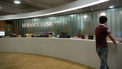 ���������꡼ No.092�Υ���ͥ������ / ����ʥ��ե�����Ư�����������ڹ�NHN�ο��Ҳ���NHN Green Factory�פ򸫳ؤ�������NHN Japan MEDIA TOUR�ץ�ݡ��Ȥ�Ǻ�