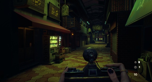 画像ギャラリー No.001のサムネイル画像 / 心理ホラー「SOMBRAS: negative frames」,12月のリリースを前にデモが進化。濃い霧の表現と“おかしな日本語”の看板が見どころ