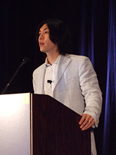 ������#002�Υ���ͥ���/��AGDC 2007�ϡȷ����ħ���β������ƻԾ�򡤥����ƥ�������ͤ�����Nexon