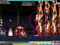 ���������꡼ No.003�Υ���ͥ������ / �֥ᥤ�ץ륹�ȡ��꡼�פΥ��٥�ȡ�9��ǯ�ե����ƥ��Х�פ������档�����»ܤΥ��åץǡ��ȤǤϿ����ʥޥåפ䥢���ƥ�ʤ�¿���Υ���ƥ�Ĥ��ɲ�